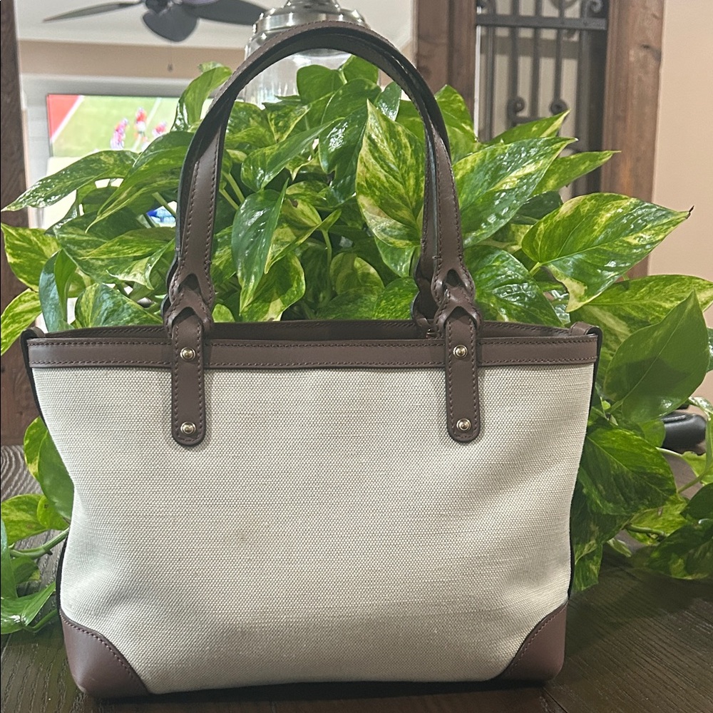 Gucci Craft Canvas & Leather Tote Bag - Picture 3 of 12